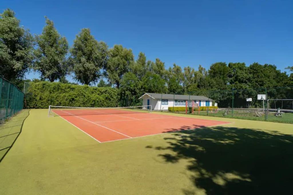 Spacious Nature Escape, House For 6 Near Amsterdam & Sea * Opmeer